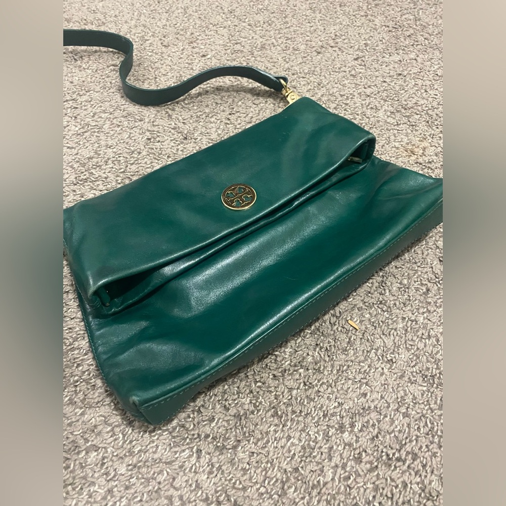 Tory Burch Dena Foldover Crossbody Strap Emerald Green Leather Purse Bag Summer - Picture 2 of 6